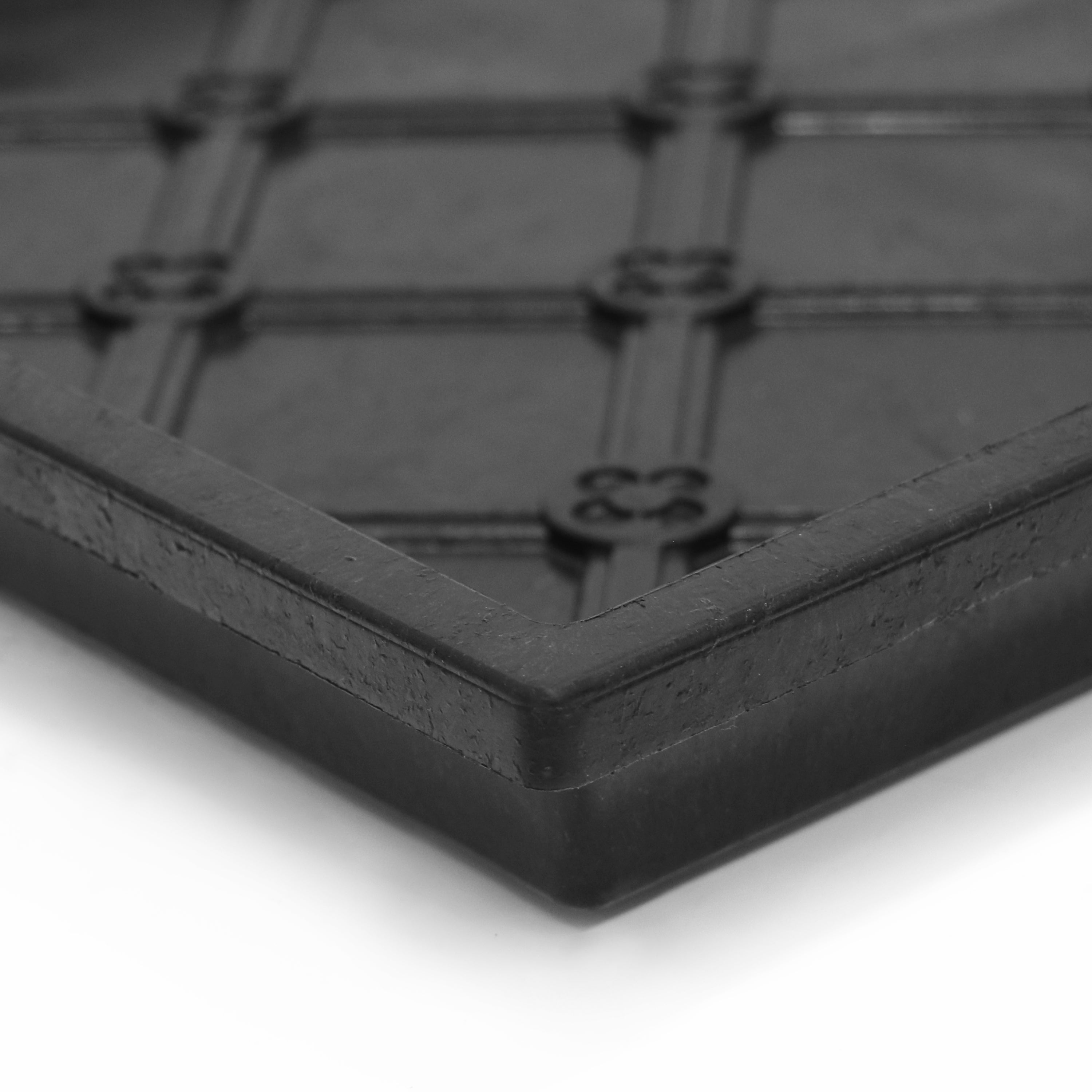 17" x 35" Manor Black Lattice Boot Tray