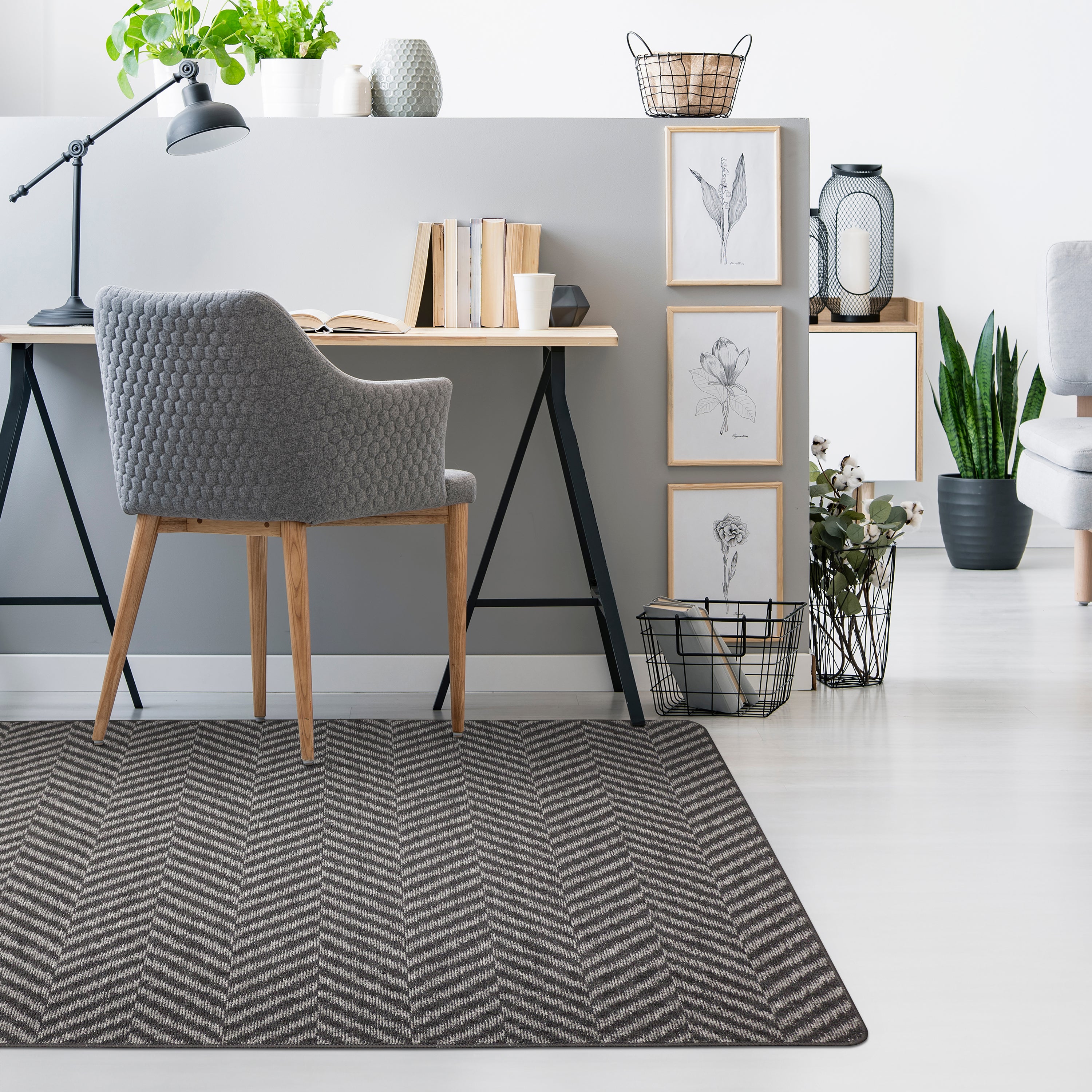 4'x6' Herringbone Linear Charcoal Floor Mat